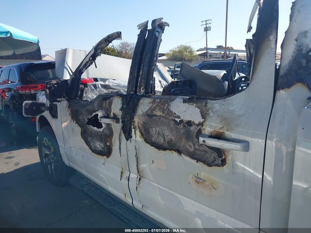 Ford F-150 Lightning Lariat 2023 1FTVW1EV0PWG07263 Image 16