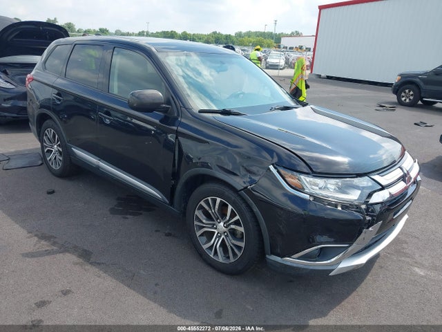 Продажа на аукционе авто 2018 Mitsubishi Outlander Es, vin: JA4AD2A34JZ000801, номер лота: 45552272