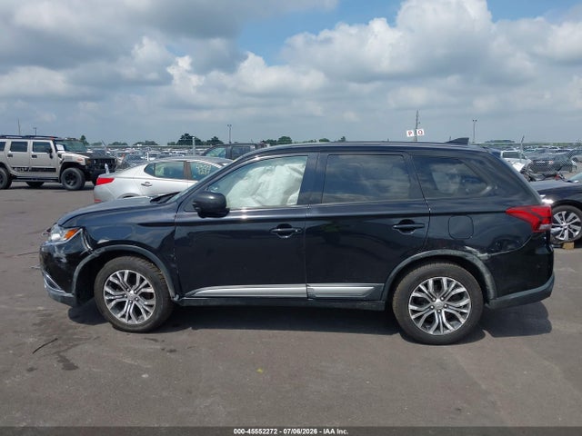 Продажа на аукционе авто 2018 Mitsubishi Outlander Es, vin: JA4AD2A34JZ000801, номер лота: 45552272