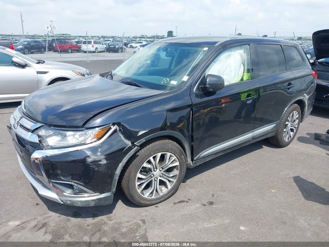 Продажа на аукционе авто 2018 Mitsubishi Outlander Es, vin: JA4AD2A34JZ000801, номер лота: 45552272