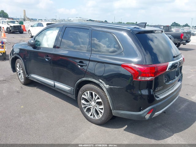 Продажа на аукционе авто 2018 Mitsubishi Outlander Es, vin: JA4AD2A34JZ000801, номер лота: 45552272