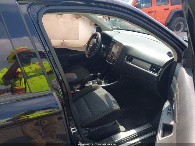 Продажа на аукционе авто 2018 Mitsubishi Outlander Es, vin: JA4AD2A34JZ000801, номер лота: 45552272