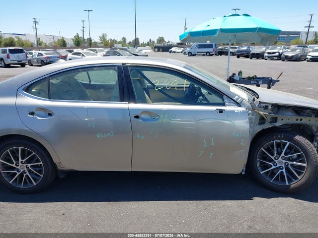 Lexus ES 350 2017 58ABK1GGXHU060369 Image 13
