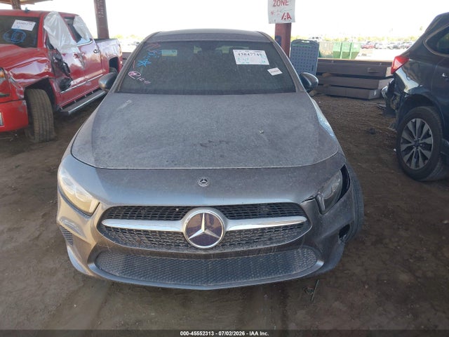 WDD3G4EB6KW032273 Mercedes-Benz A 220