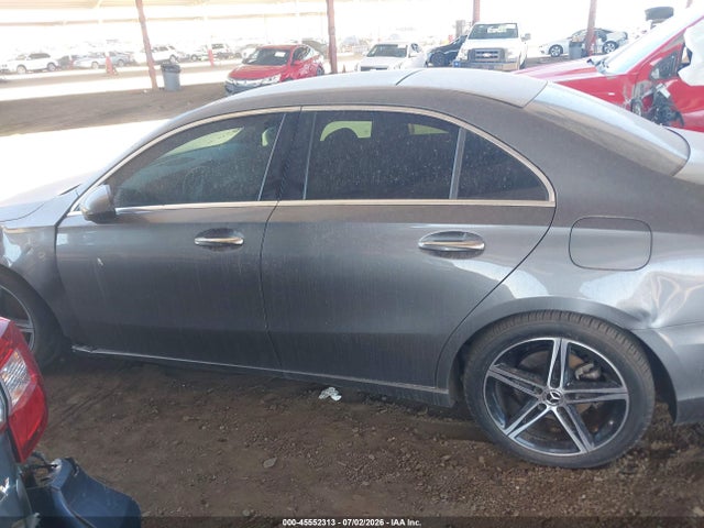Mercedes-Benz A 220 2019 WDD3G4EB6KW032273 Image 14