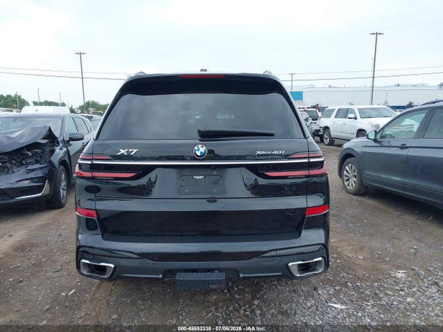 45552338 :رقم المزاد ، 5UX23EM00P9R22070 vin ، 2023 Bmw X7 Xdrive40i مزاد بيع
