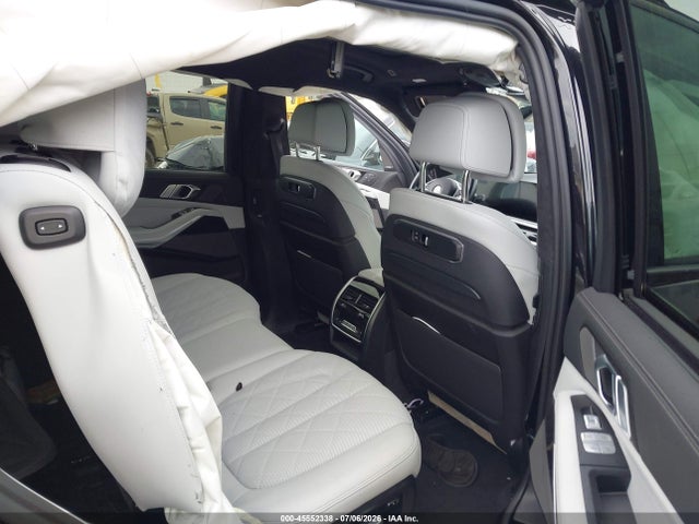 45552338 :رقم المزاد ، 5UX23EM00P9R22070 vin ، 2023 Bmw X7 Xdrive40i مزاد بيع