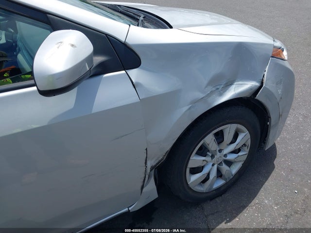 Toyota COROLLA LE 2015 5YFBURHE3FP213170 Image 18