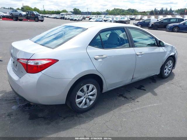 Toyota COROLLA LE 2015 5YFBURHE3FP213170 Image 4