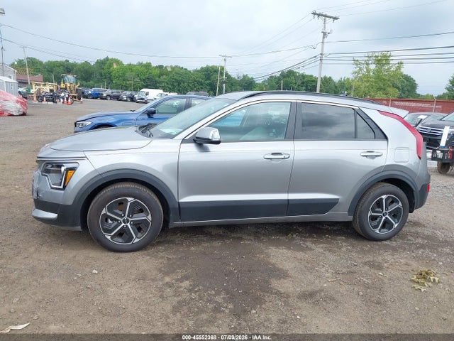 45552368 :رقم المزاد ، KNDCR3LE9S5234333 vin ، 2025 Kia Niro Ex مزاد بيع
