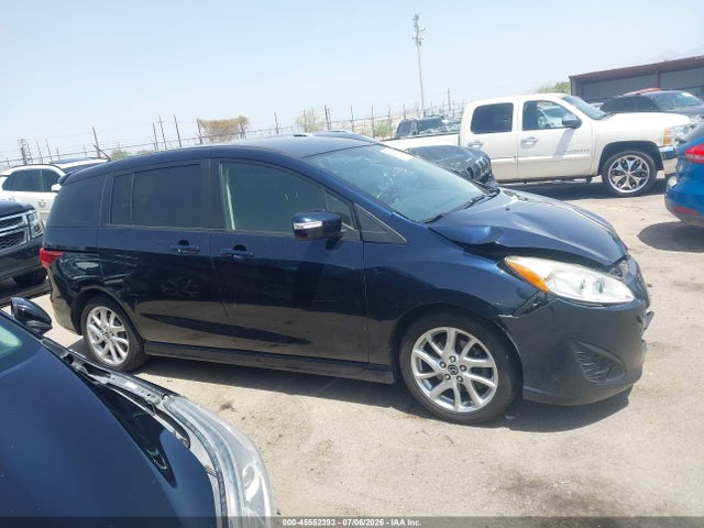 Mazda Mazda5 Touring 2015 JM1CW2CL6F0180557 Image 13