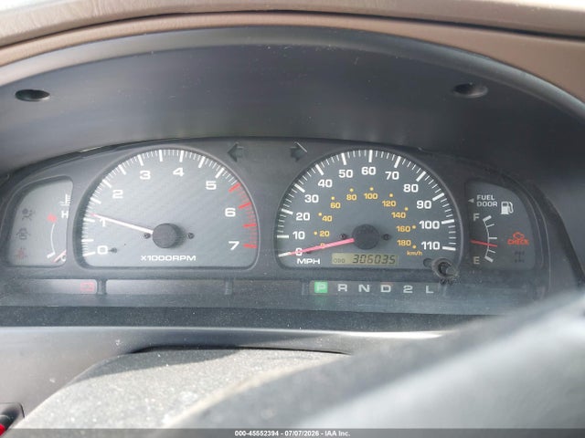 Продажа на аукционе авто 2000 Toyota 4runner Sr5 V6, vin: JT3GN86R7Y0168738, номер лота: 45552394