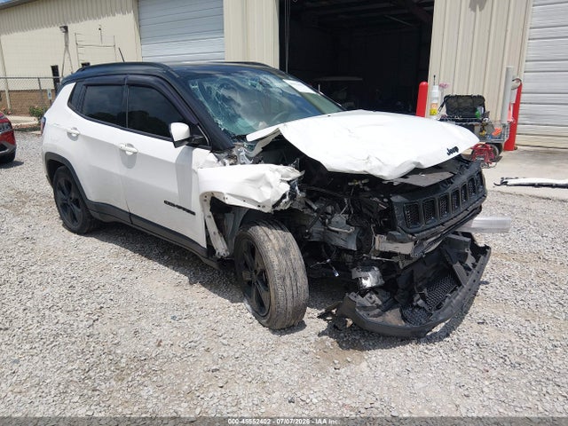 3C4NJCBB9MT570879 Jeep Compass Altitude Fwd