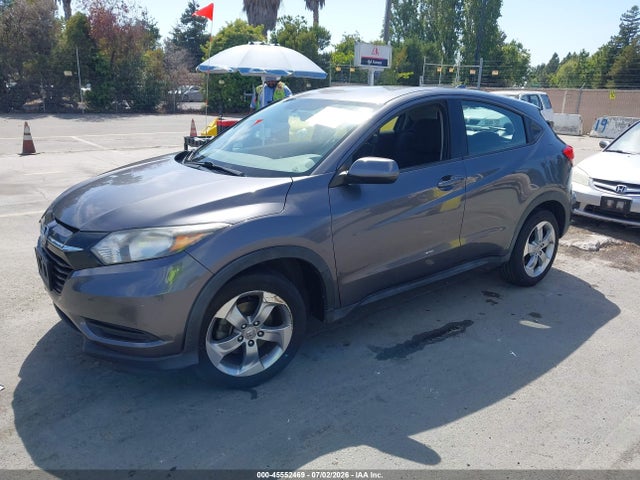 Honda HR-V LX 2017 3CZRU6H3XHG706262 Image 2