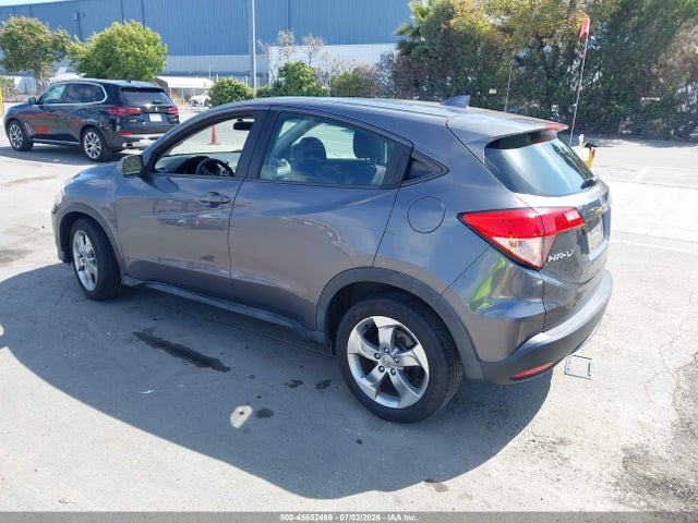 Honda HR-V LX 2017 3CZRU6H3XHG706262 Image 3