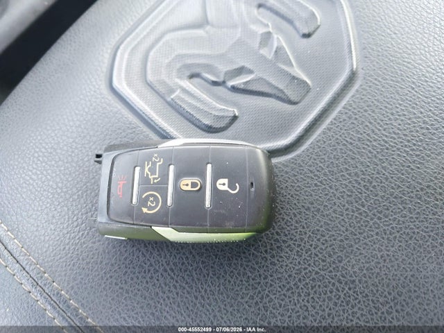 2019 Ram 1500 Laramie  4x2 5'7 Box მანქანა იყიდება აუქციონზე, vin: 1C6RREJT1KN616242, აუქციონის ნომერი: 45552499