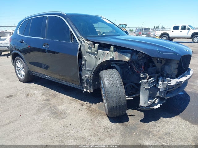 BMW X5 Xdrive40i 2019 5UXCR6C5XKLL21430 головне зображення