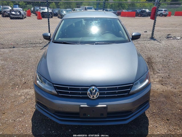 45552518 :رقم المزاد ، 3VW2B7AJ3JM260570 vin ، 2018 Volkswagen Jetta 1.4t S مزاد بيع