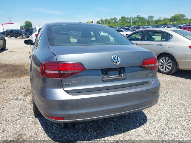 45552518 :رقم المزاد ، 3VW2B7AJ3JM260570 vin ، 2018 Volkswagen Jetta 1.4t S مزاد بيع