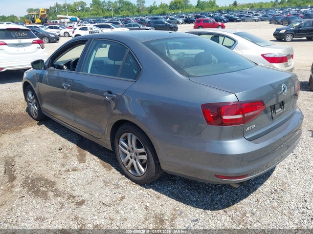 45552518 :رقم المزاد ، 3VW2B7AJ3JM260570 vin ، 2018 Volkswagen Jetta 1.4t S مزاد بيع
