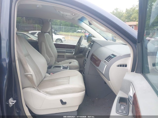 Продаж на аукціоні авто 2009 Chrysler Town & Country Touring, vin: 2A8HR54169R676943, номер лоту: 45552521