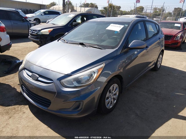 Hyundai ACCENT SE 2017 KMHCT5AE5HU316019 Image 2