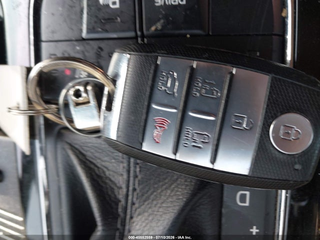 KIA Sedona Sx 2016 KNDMC5C17G6131377 Image 11