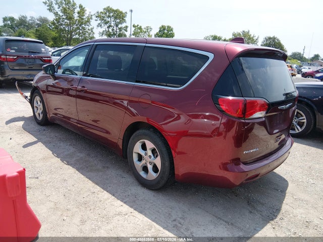 Продаж на аукціоні авто 2017 Chrysler Pacifica Lx, vin: 2C4RC1CG9HR608761, номер лоту: 45552588