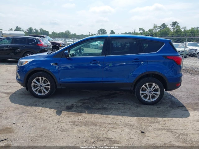 45552589 :رقم المزاد ، 1FMCU9GD5KUB49266 vin ، 2019 Ford Escape Se مزاد بيع