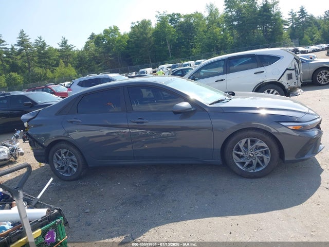 KMHLM4DG9RU849318 Hyundai ELANTRA SEL