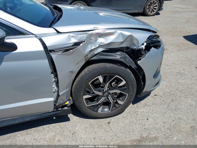 Hyundai SONATA SEL 2025 KMHL64JA7SA478502 Image 18