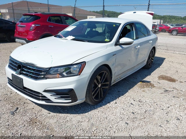 Продаж на аукціоні авто 2017 Volkswagen Passat 1.8t R-line, vin: 1VWDT7A30HC049054, номер лоту: 45552666