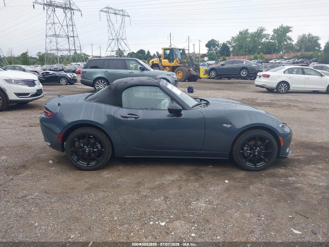 Mazda Mx-5 Miata Club 2022 JM1NDAC75N0504477 Image 13