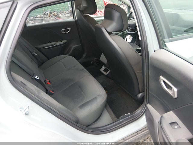 KIA K4 Lxs 2026 3KPFT4DE0TE309302 Image 8