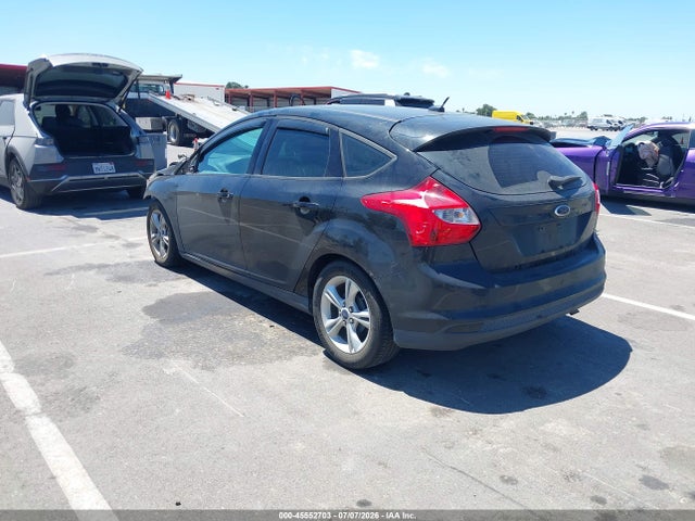 Ford FOCUS SE 2014 1FADP3K27EL414143 Image 3