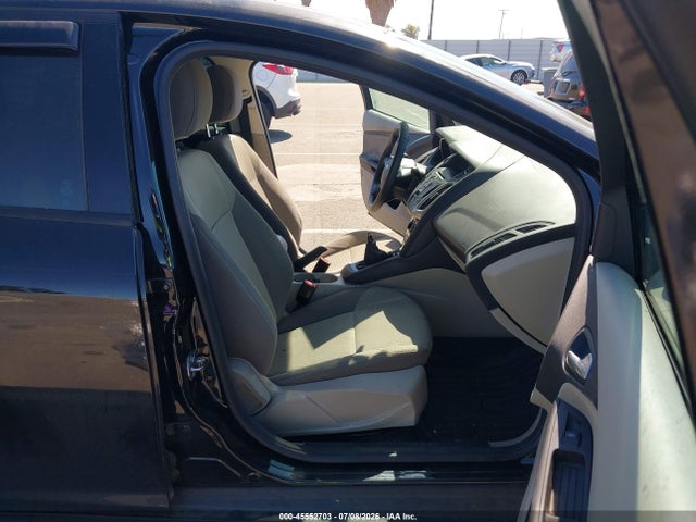 Ford FOCUS SE 2014 1FADP3K27EL414143 Image 5