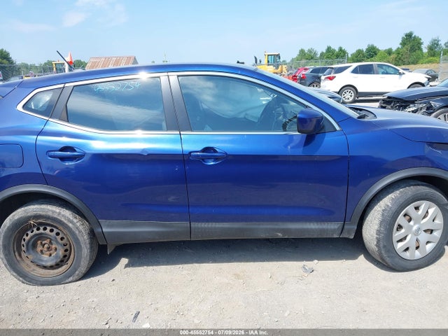 45552754 :رقم المزاد ، JN1BJ1CR4JW261381 vin ، 2018 Nissan Rogue Sport S مزاد بيع