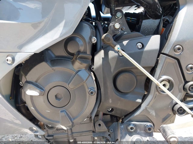 Yamaha Yzfr7 2022 JYARM38E9NA001173 Image 9