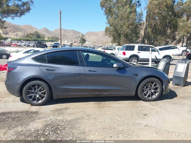 Продаж на аукціоні авто 2023 Tesla Model 3 Rear-wheel Drive, vin: 5YJ3E1EA7PF457471, номер лоту: 45552807