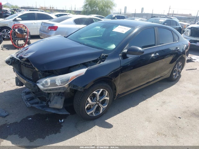 KIA Forte Lxs 2020 3KPF24AD7LE150583 Image 2