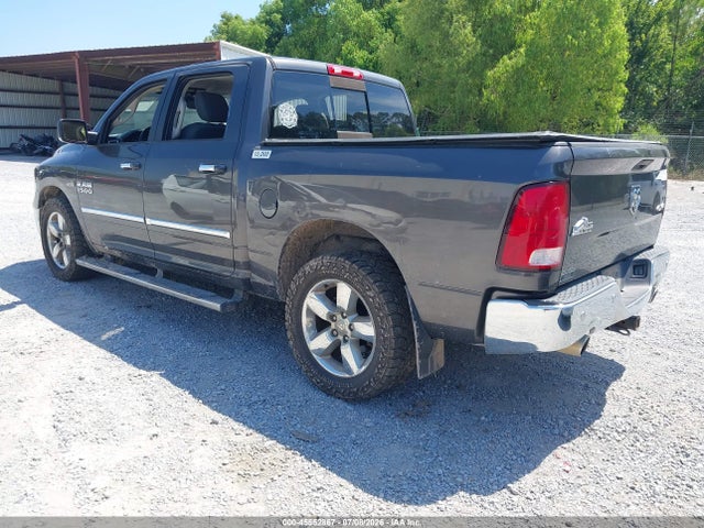 3C6RR7LT4JG171589 RAM 1500 Big Horn 4x4 5&#039;7 Box