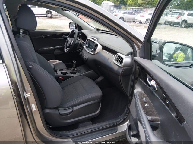 5XYPG4A32JG403872 KIA Sorento 2.4l Lx