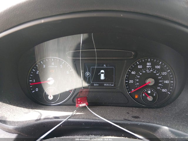 5XYPG4A32JG403872 KIA Sorento 2.4l Lx