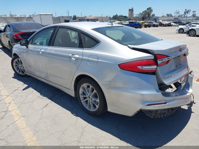 Ford Fusion Hybrid Se 2019 3FA6P0LU3KR174481 Image 3
