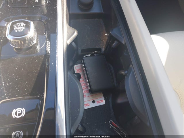 Volvo Xc60 B5 Plus 2025 YV4M12RC4S1214796 Image 11