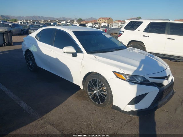 45552950 :رقم المزاد ، 4T1B11HK9KU760419 vin ، 2019 Toyota Camry Se مزاد بيع