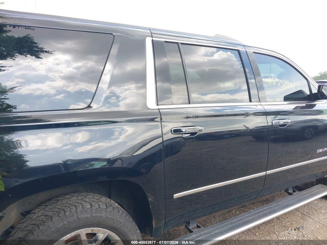 2015 Gmc Yukon Xl 1500 Denali მანქანა იყიდება აუქციონზე, vin: 1GKS2JKJXFR541774, აუქციონის ნომერი: 45552977