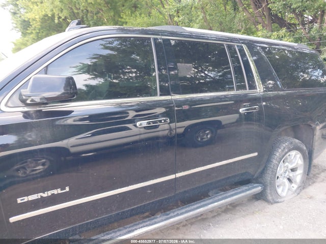 2015 Gmc Yukon Xl 1500 Denali მანქანა იყიდება აუქციონზე, vin: 1GKS2JKJXFR541774, აუქციონის ნომერი: 45552977