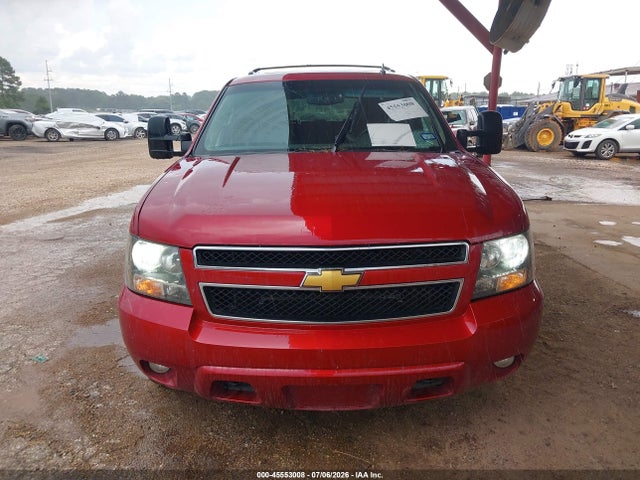 45553008 :رقم المزاد ، 1GNSKJE70ER226337 vin ، 2014 Chevrolet Suburban Lt مزاد بيع