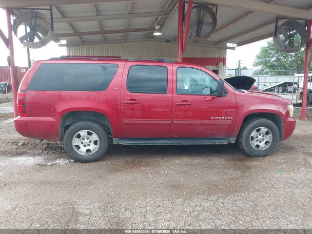 45553008 :رقم المزاد ، 1GNSKJE70ER226337 vin ، 2014 Chevrolet Suburban Lt مزاد بيع